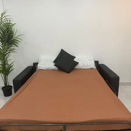 Studio Aux Portes De Paris